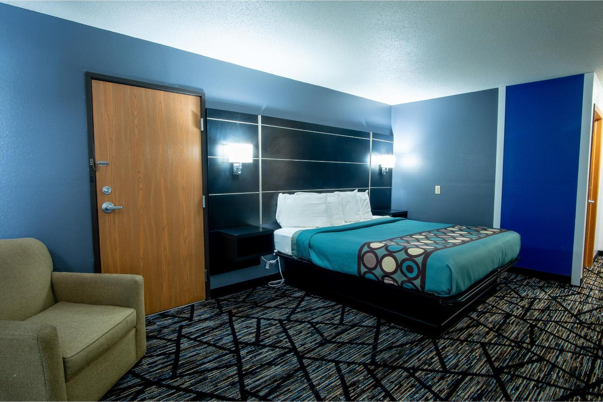 Coratel Inn & Suites By Jasper New Richmond Extérieur photo